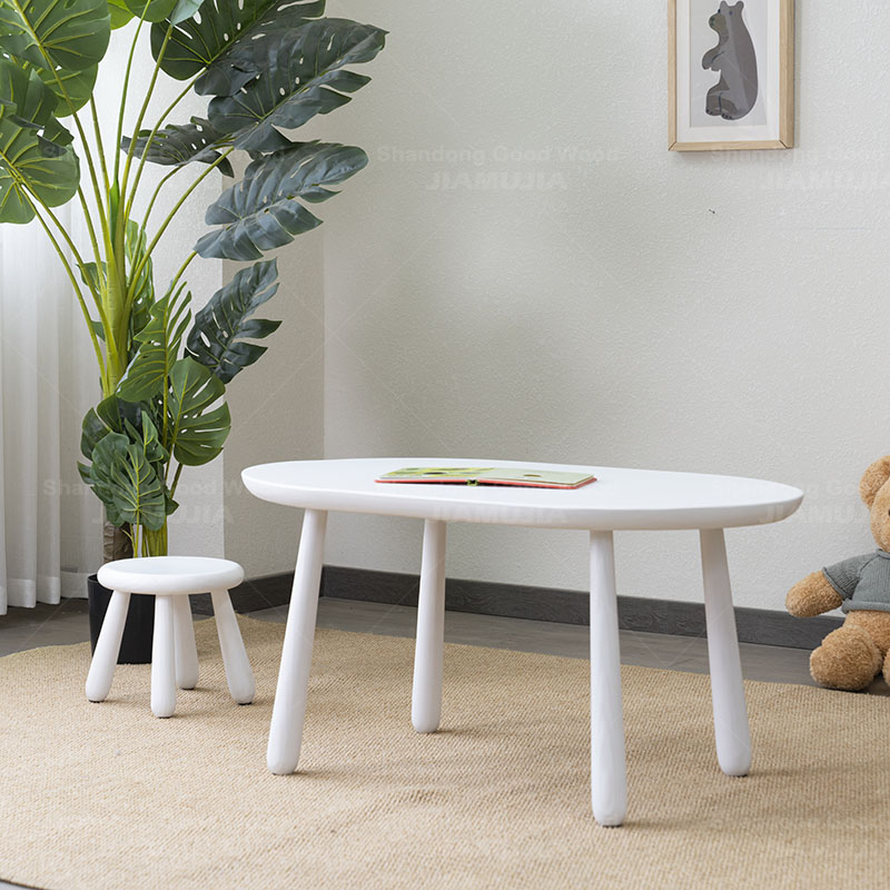 ply table and stool